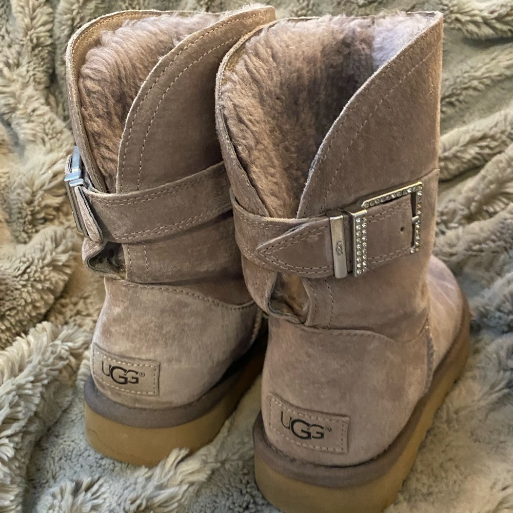 UGG Remora boot